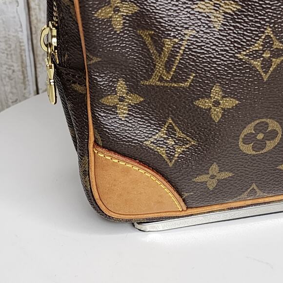 Authentic Louis Vuitton Monogram Amazon Crossbody Bag - Picture 7 of 16
